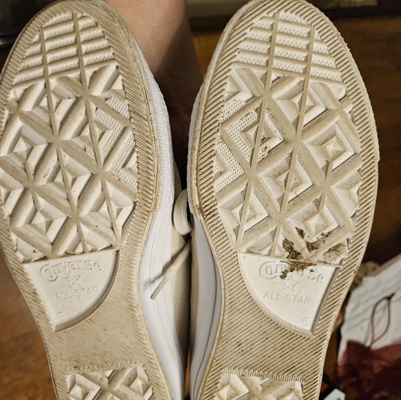 Converse sneakers beige size 7 womens - Picture 4 of 7